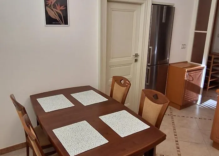 Center Thomas No1 Appartement *